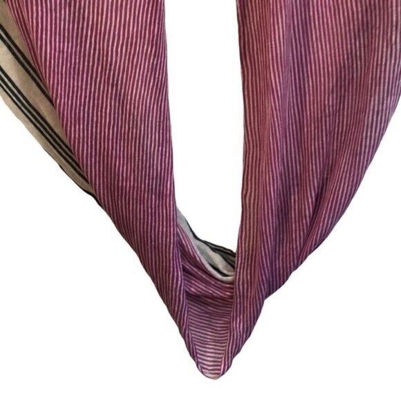 Cato Striped Infinity Scarf One Size Acrylic Pink & Black Made In China‎ - Picture 3 of 11
